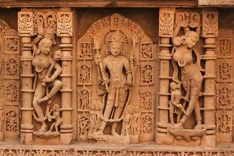The Timeless Elegance of Ancient Indian Hairstyles - a Journey through the Ages